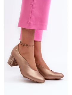 Elegantní kožené lodičky na podpatku Maciejka 06422-25 zlaté