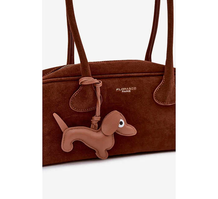 Kožená kabelka s přívěskem Camel model 22111644 - Flora&Co