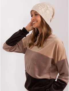 AT CZ 23250 cap.01P světle béžová