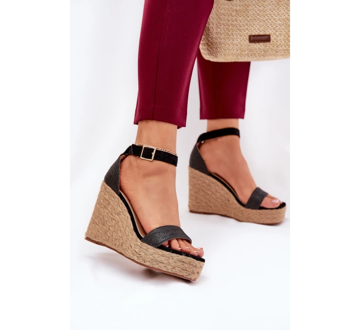 Dámské Sandály Na Klínu S Pleteninou Černé Adelio Dámské Sandály Na Klínu S Pleteninou Černé Adelio