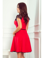 Červené dámské šaty s krajkovými vsadkami model 7761416 - numoco
