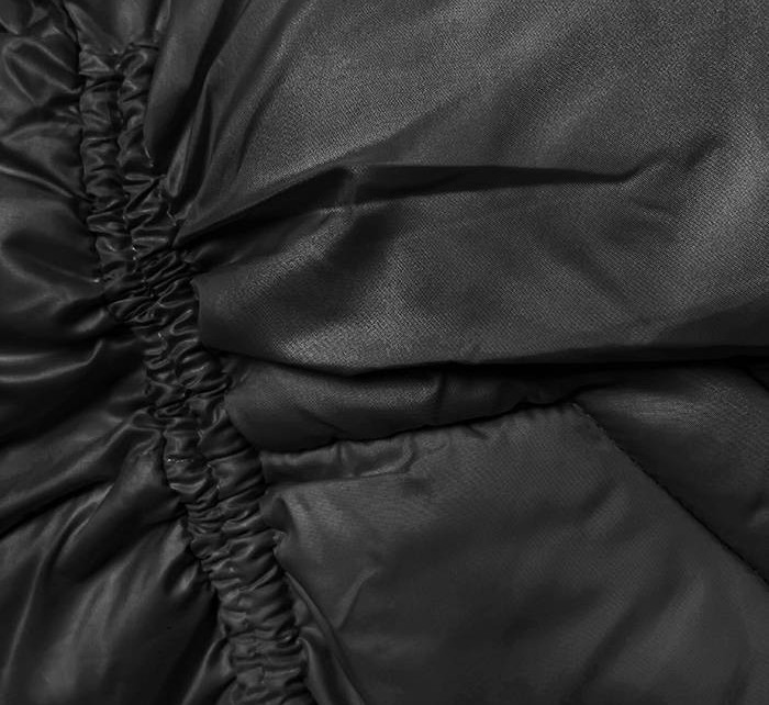Černá dámská bunda pro přechodné období s károvanou podšívkou (842)