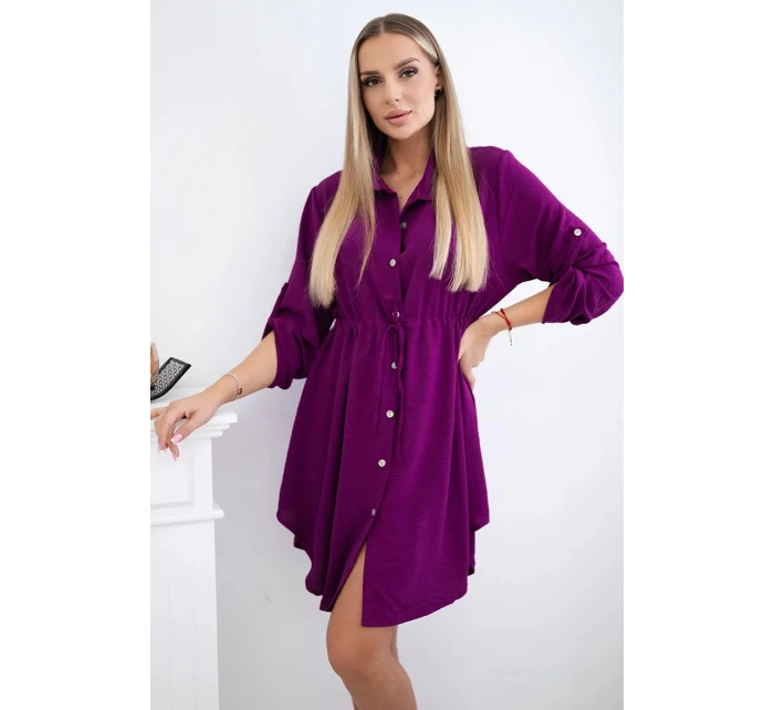 Šaty se zapínáním na knoflíky a zavazováním v pase tmavě fialová