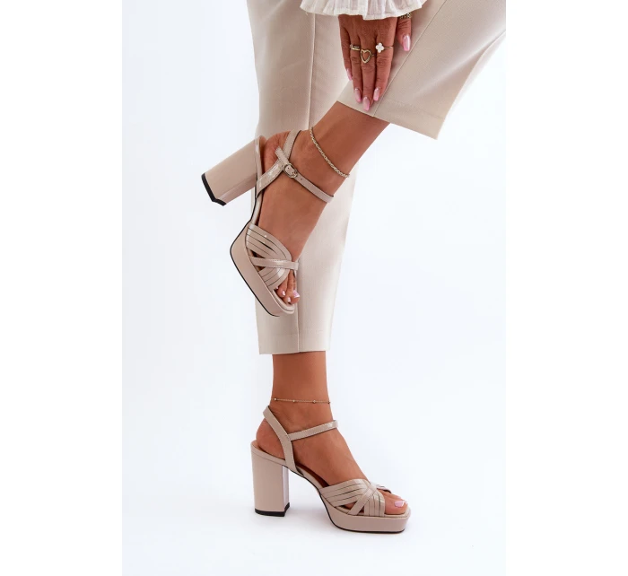 Lakové dámské sandály na podpatku béžové D&A MR38-668