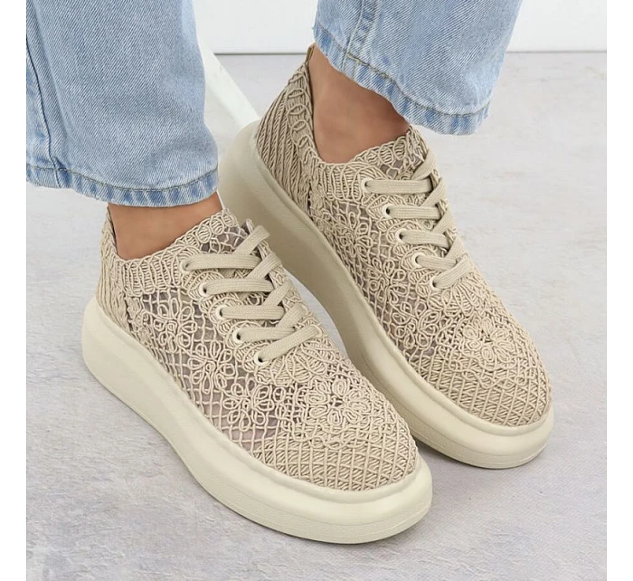 Dámská obuv na platformě se šněrováním béžová model 22098387 - VINCEZA