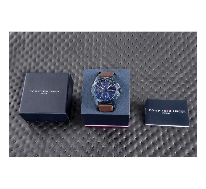 Pánské hodinky Tommy Hilfiger Walker 1710632 + BOX