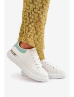 Nízké Dámské Tenisky Na Platformě Z Eko Kůže Bílá-Zelená Nevelena Nízké Dámské Tenisky Na Platformě Z Eko Kůže Bílá-Zelená Nevelena