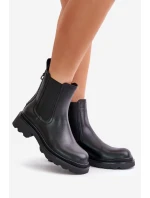 Kožené Botky Chelsea S Dekorativním Řetězem Zateplené D&A JC42-86 Černé Kožené Botky Chelsea S Dekorativním Řetězem Zateplené D&A JC42-86 Černé