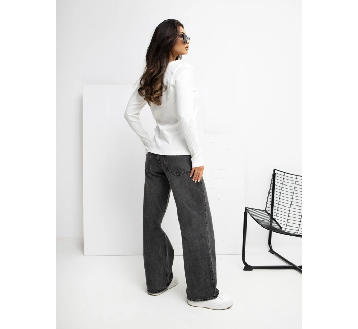 Halenka RV BZ A1056.11 ecru Halenka RV BZ A1056.11 ecru