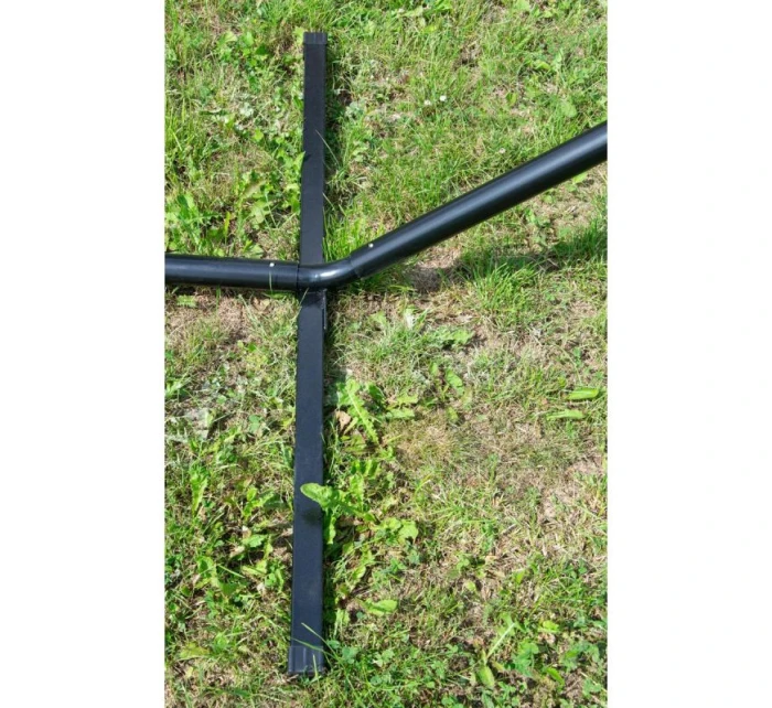 Kovový stojan HAMMOTA RACK 374x91x111CM