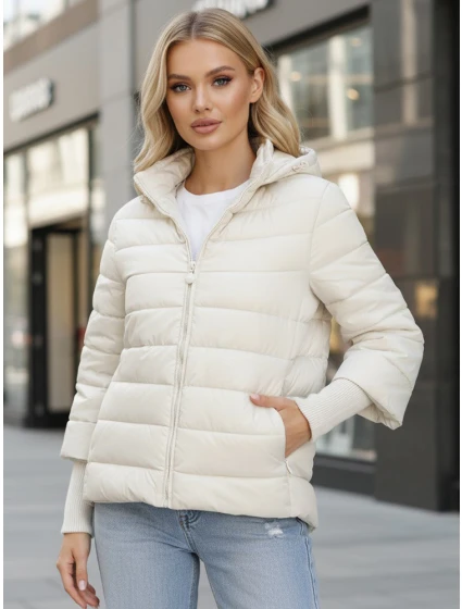 Dámská prošívaná bunda s kapucí bílá FashionStreet ty5355