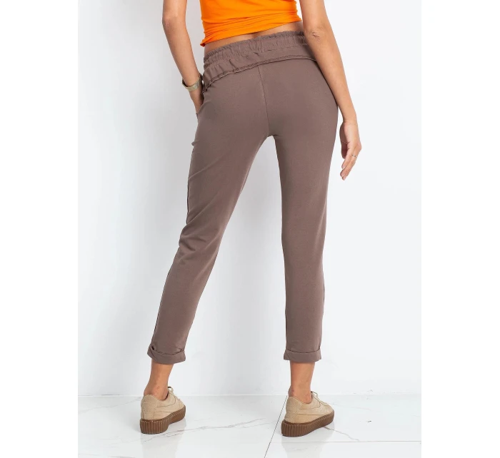 Dámské úpletové kalhoty typu chino v čokoládové barvě model 21470499 - Factory Price
