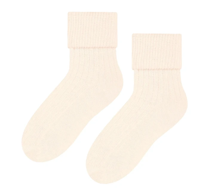 Dámské ponožky 067 cream - Steven Dámské ponožky 067 cream - Steven
