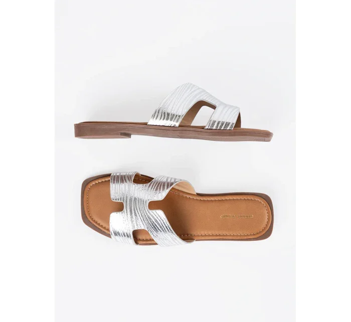 Trendy stříbrné  nazouváky dámské na plochém podpatku