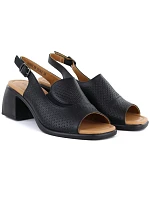 Dámské kožené sandály na podpatku černé Vinceza 26-66920