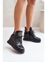 Boty na klínovém podpatku model 201010 Step in style Boty na klínovém podpatku model 201010 Step in style