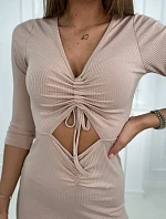 Žebrované šaty s vázaným výstřihem béžové