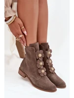 Semišové dámské kotníkové boty s ozdobnými květinami Zazoo 3085 tmavě béžové