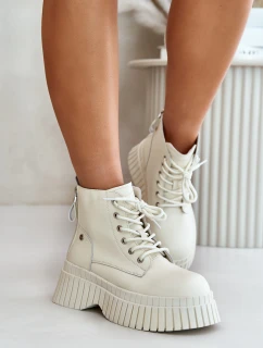 Zateplené kožené kotníkové boty na masivní podrážce světle béžové model 21673825 - Goe