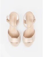 Pohodlné sandály dámské Jasnobeżowy na širokém podpatku Pohodlné sandály dámské Jasnobeżowy na širokém podpatku