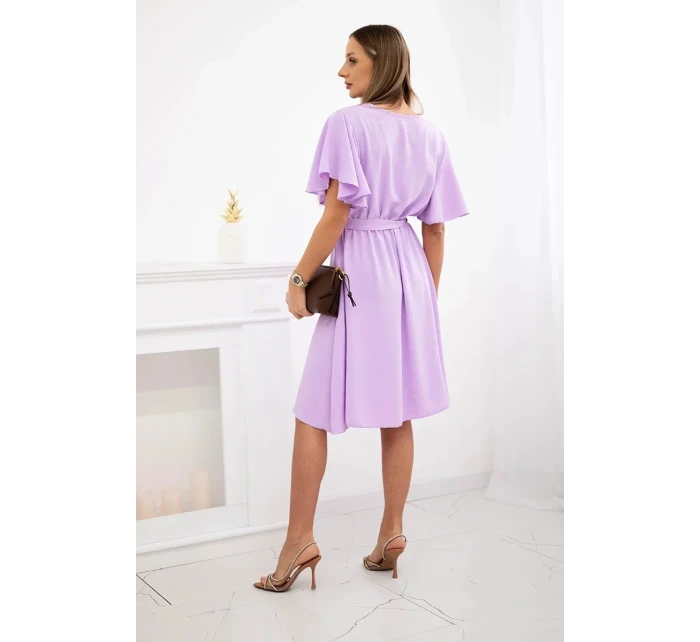 Šaty s vrstveným výstřihem světle fialová
