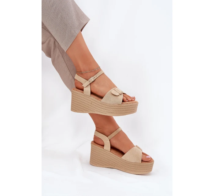 Dámské Sandály Na Klínu S Přezkou Khaki Liniella Dámské Sandály Na Klínu S Přezkou Khaki Liniella