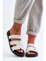 Dámské látkové sandály s lemovkou bílou model 21628614 - Boto Dámské látkové sandály s lemovkou bílou model 21628614 - Boto