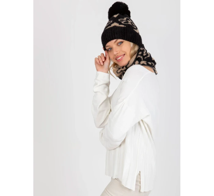 Dámská čepice AT CZ CM 317 černá a béžová