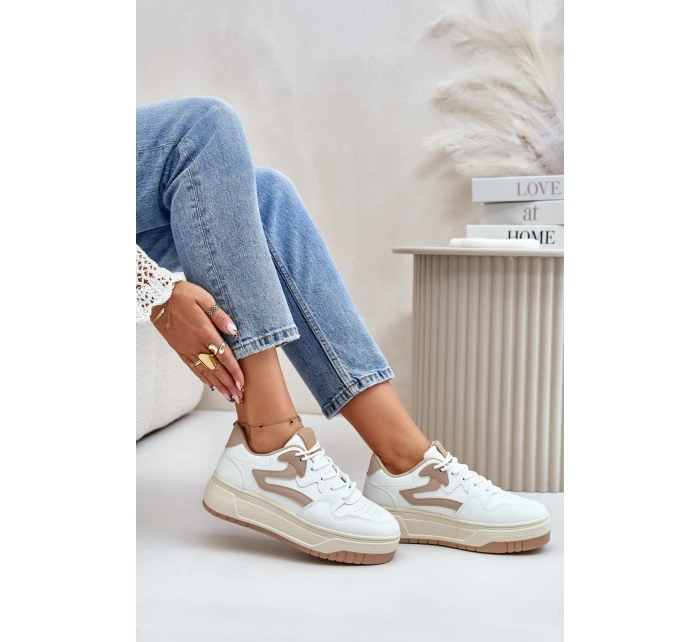 Dámské kožené sportovní boty na masivní platformě béžové model 21671302 - Boto Dámské kožené sportovní boty na masivní platformě béžové model 21671302 - Boto