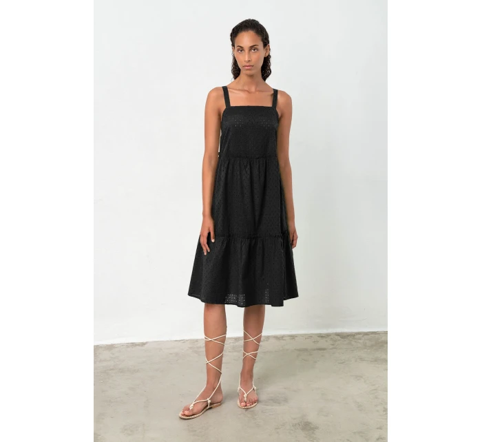 Letní dámské šaty – model 18363339 - Vamp Letní dámské šaty – model 18363339 - Vamp