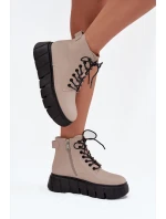 Dámské kožené kotníkové boty na platformě Vinceza – béžové Dámské kožené kotníkové boty na platformě Vinceza – béžové