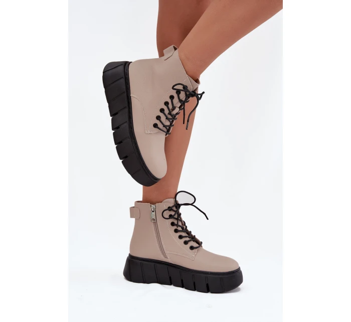 Dámské kožené kotníkové boty na platformě Vinceza – béžové Dámské kožené kotníkové boty na platformě Vinceza – béžové