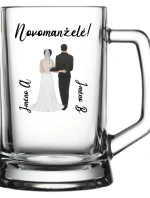 Personalizovaná pivní sklenice s novomanželským párem