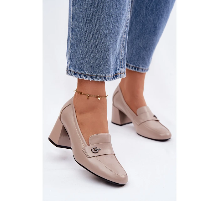 Kožené dámské polobotky na podpatku model 22100040 Béžové - VINCEZA