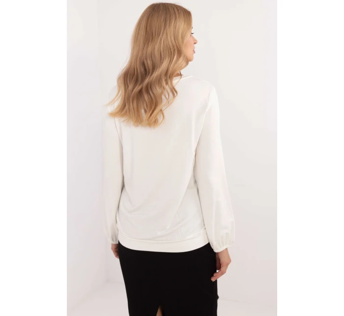 Halenka  model 208238 Relevance