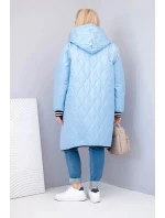 Dámská bunda Plus Size prošívaná s kapucí a model 21911638 manžetami modrá - K-Fashion