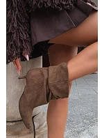Přezkové kotníkové boty typu Slouchy na podpatku Khaki Loralia Přezkové kotníkové boty typu Slouchy na podpatku Khaki Loralia