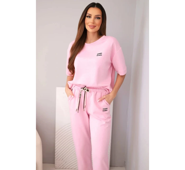 Dámská viskózová souprava s model 22030092 efektem s krátkým rukávem a kalhotami s ohrnutými nohavicemi světle růžová - K-Fashion