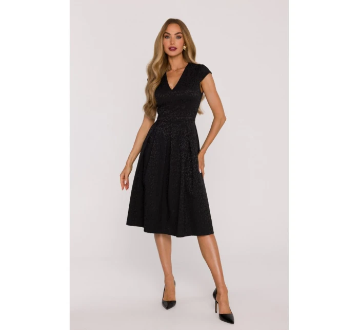 Přiléhavé šaty se záhyby černé model 21479377 - Moe Přiléhavé šaty se záhyby černé model 21479377 - Moe