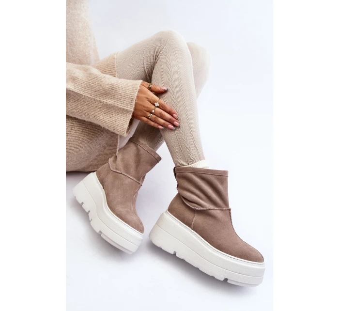 Kožené Dámské Boty Na Podpatku S Pásky  Bežové model 21644286 - Zazoo