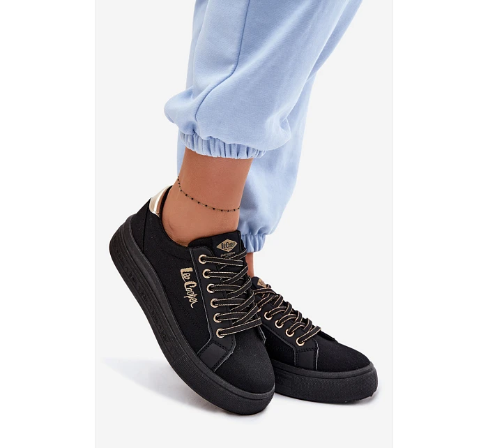 Dámské tenisky na platformě Lee Cooper LCW-26-44-4476 Černé Dámské tenisky na platformě Lee Cooper LCW-26-44-4476 Černé