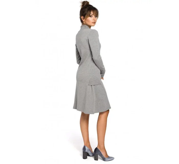 trapézové šaty s žebrovaným lemováním šedé model 19564451 - BeWear trapézové šaty s žebrovaným lemováním šedé model 19564451 - BeWear