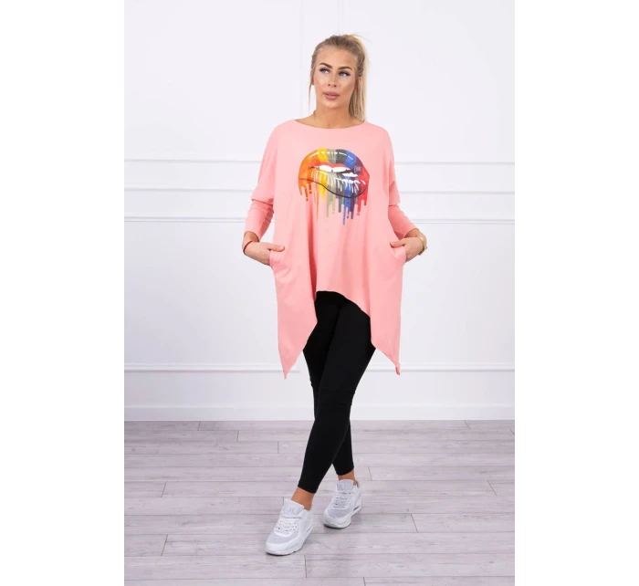 Oversize halenka s duhovým potiskem rtů v meruňkové barvě