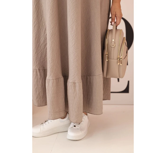 Dámské šaty plus size s krátkým rukávem a volánem z lehké viskózy cappuccino Dámské šaty plus size s krátkým rukávem a volánem z lehké viskózy cappuccino