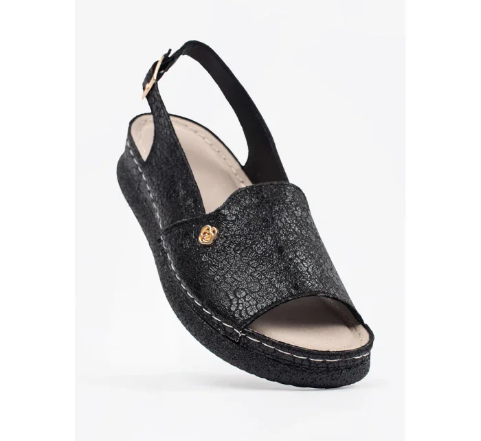 Výborné  sandály černé dámské na plochém podpatku