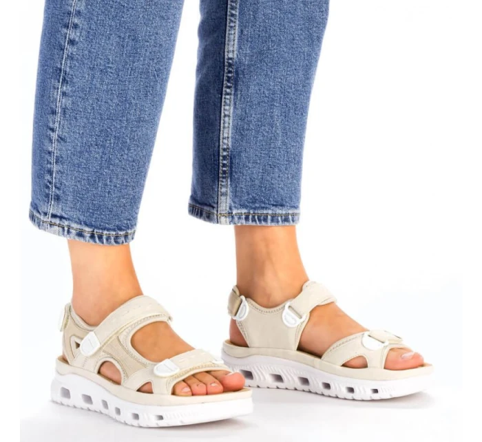 Pohodlné sandály na suchý zip Rieker W RKR691 beige