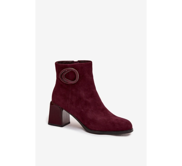Semišové kotníčkové boty na podpatku s vyztuženým detailem Artiker 57C0016 bordó