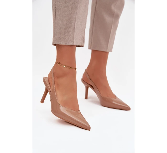 Lakované lodičky na jehlovém podpatku tmavě béžové model 21757869 - Boto