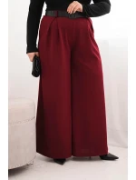 Dámské kalhoty Plus Size s širokým model 21753177 a páskem bordové - K-Fashion