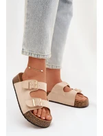 Dámské pantofle na korkové platformě se zlatými sponami světle béžové model 21919272 - EVENTO